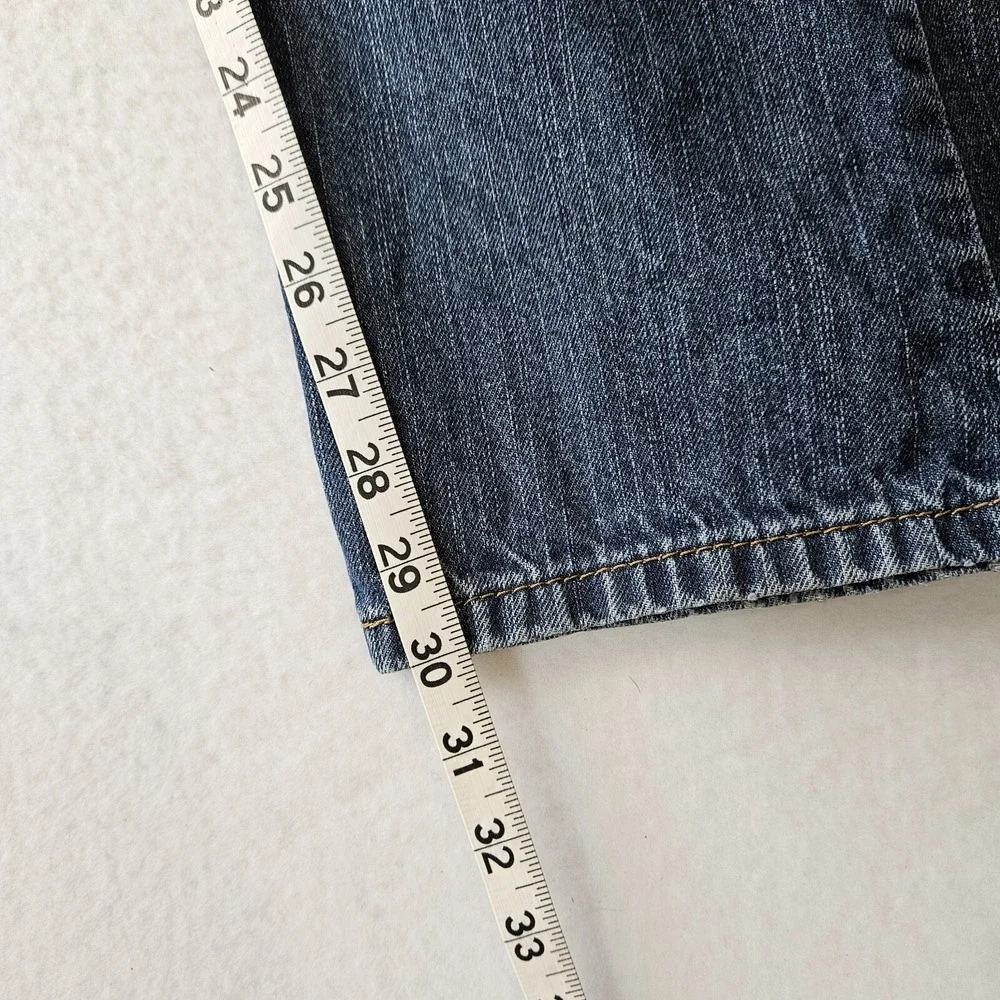 Levis levi 527